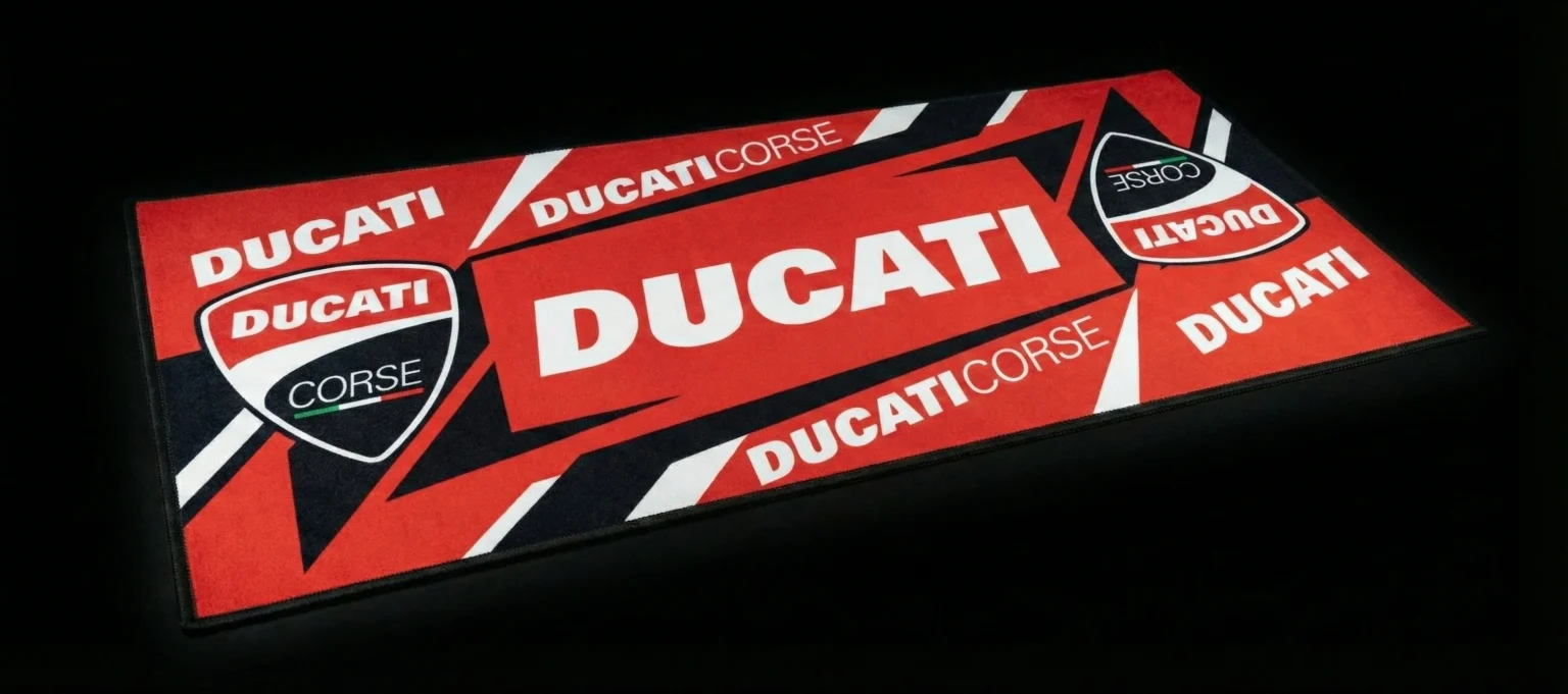 Motorradteppich_Werkstattmatte_Moto-ducati-design